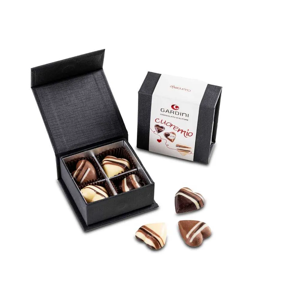 gardini-cuoremio-cuori-assortiti-8pz-fondente-latte-bianco image 1
